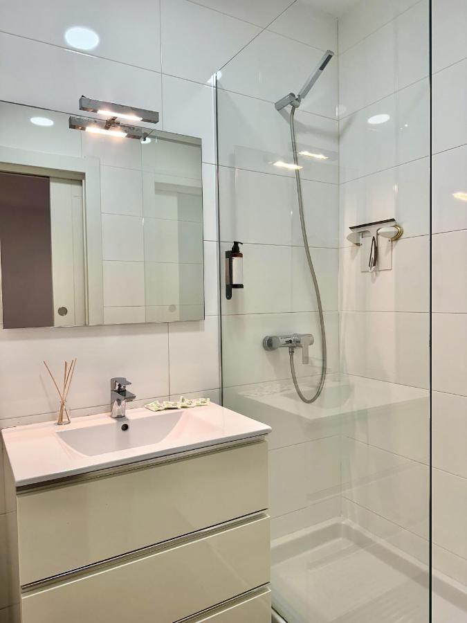 Urbe10 Santa Lucia 1 Bedroom Apartment 1A 马拉加 外观 照片